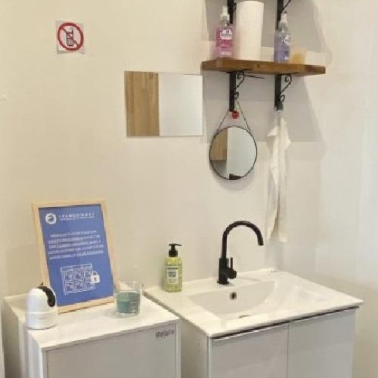  LIEUX PRESTIGIEUX : Local / Bureau | PARIS (75011) | 20 m2 | 33 250 € 